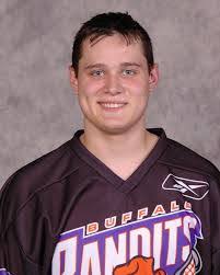 Dan Sams's Instagram, Twitter & Facebook