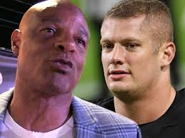 NFL's Warren Moon Had 'Several' Gay Teammates, 'Never Comfortable Enough To  Go Public'