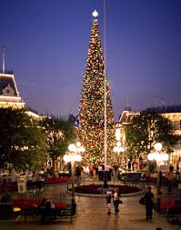 Christmas Decorations Disneyland Holiday Decorations Dad Logic Disney World Christmas Disneyland Christmas Disneyland Holidays