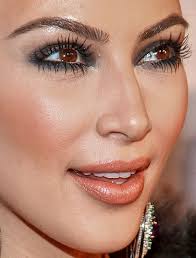 Pin By Barbara Kate Berger On Makeup In 2021 Kim Kardashian Makeup Beauty Hair Makeup Red Carpet Makeup
