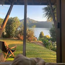 Clair Parker (@poukioretopalmbeach) • Instagram photos and videos