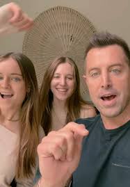 Jeremy Camp with Daughters