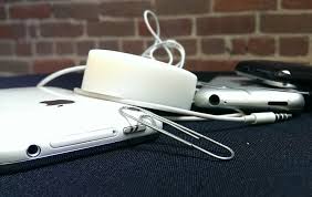 A Clean Iphone Headphone Jack Can Make All The Difference
