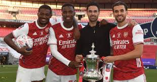 Arsenal won the fa cup again for the 14th time and here they were collecting their prize! Arteta Overruled As Arsenal Put Fa Cup Starter Up For Sale For 30m