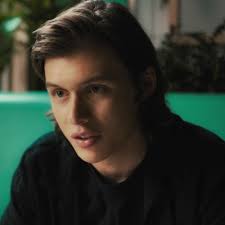 Madeline and Olly at Moderne Burger Icons+Headers •Like if you save •  Credit