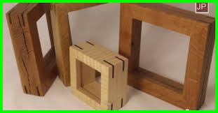 Miter Joints Are Not The Strongest Joints But When You Add A Spline That All Changes Picture Frames Diy Interior Wooden Painting