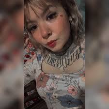 Mi hija siendo primera nieta, primera hija y primer sobrina 🥴 la más  consentida 🥰