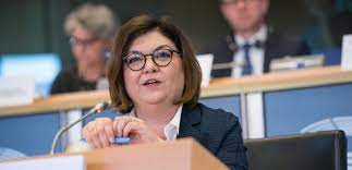 A member of the national liberal party (pnl), part of the alliance of liberals and democrats. Meet The New Transport Commissioner Of The European Union Adina VÄƒlean Trans Info