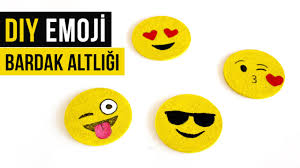 Basit ve kullanışlı bir örgü bardak altlığı nasıl yapılır? Emoji Bardak Altligi Nasil Yapilir Tarz Meselesi