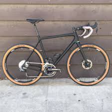 Our Latest Opencycle Upper Build Is A Banger Heat Shrink Tubing Makes For Some Clean Di2 Routing Opencyc Fahrrad Fahren Fahrrad Design Vintage Fahrrad