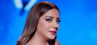 نجوم سوريا في مقدمة عزاء الفنان الراحل ياسر عبد اللطيف وانهيار شكران مرتجى صور