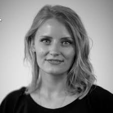 WE GRADUATED! Last week Ella Ulrich Hassager and I defended our master's  thesis and marked the completion of five years of study at Copenhagen  Business School. We investigated how large Danish… |