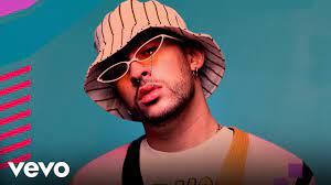 Daddy yankee ft bad bunny natti natasha becky g dura remix lyric video. Myke Towers X Bad Bunny Eres Mia Video Oficial Youtube