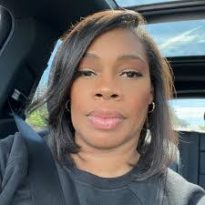 Aisha Mcknight's Instagram, Twitter & Facebook