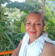 Un momento inolvidable en el Giro de Italia🇮🇹 Nairo Quintana rompió el  protocolo y se acercó a saludar al Papa León XIV momento glorioso 🙏🏼 🇮🇹  💞 #Giroditalia