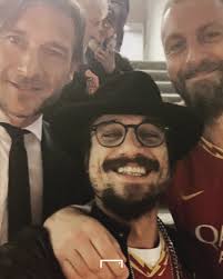 GOAL en español على X: "Depresión, drogas y alcohol: el dramático pedido de  ayuda de Daniel Osvaldo. Dani Stone publicó un crudo video en sus redes  sociales en el que contó los