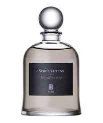 Serge Lutens La Fille De Berlin Eau De Parfum Iris Silver Mist Palais Royal Exclusive Fragrances Perfume Perfume Reviews Fragrance