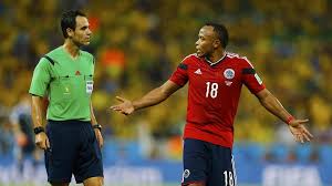 Hincha y socio de boca. Kritik Nach Neymar Foul Dieser Schiedsrichter War Ein Desaster
