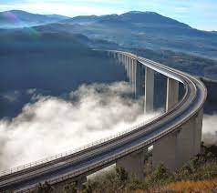 The total length of the system is about 6,758 kilometres (4,199 mi). Pronta Entro Il 2023 La Nuova Interconnessione Tra A15 E A12 Il Corriere Apuano