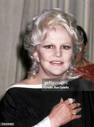 56 Members Of Kappa Delta Stock Photos, High-Res Pictures, and Images