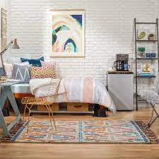 8 Girl S Dorm Room Decorating Tips Overstock Com