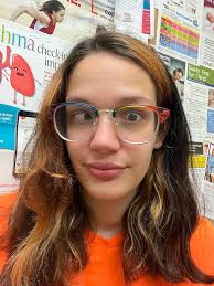 Hi all! I wanted to share something I recently learned about that I think  is a mixture of cool and funny. Ive always been able to do this with both  eyes. I