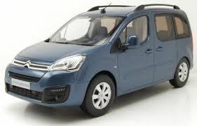 Image result for Bleu Kyanos 2011 Citroen