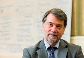 Alonso is the director of the who global malaria programme in geneva, switzerland. Professor Pedro Alonso Will Give The Fundraising Conference Grandes Retos De La Salud Gobal Universitat De Barcelona