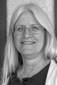 Man drives Outback down under