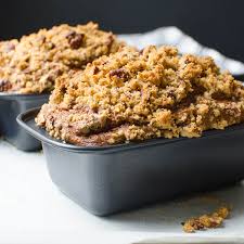 Combine bread ingredients according to recipe instructions. Banana Pumpkin Streusel Quick Bread Garlic Zest