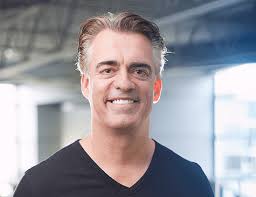 This CEO Collected Almost $165M Last Year — More Than Apple's Boss