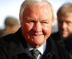 Big Ron Atkinson now aged 85.Started his playing career at Oxford and  played 560 league games for them.Managed a host of clubs including  Kettering Town,Cambridge, West Brom, Manchester United, Sheffield  Wednesday, Aston