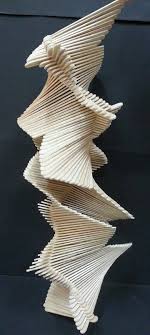 Sebab sayang sekali karena masih bisa di manfaatkan menjadi sebuah kerajinan tangan yang keren dan memiliki nilai ekonomi yang tinggi. Gambar Nirmana 3 Dimensi Dari Stik Es Krim Markas3d