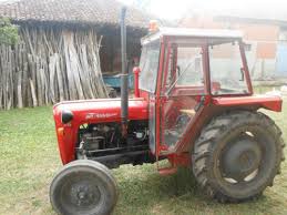 20 ks (15 kw) 40 ks. Prodajem Traktor Imt 539 Poljoprivredni Oglasi
