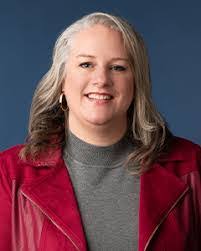 Jenifer Carr's Instagram, Twitter & Facebook