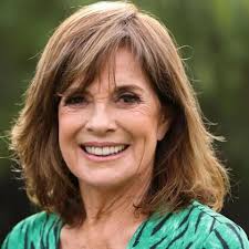Así se luce hoy la actriz Linda Gray de la serie Dallas