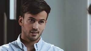 Recently made a song with snoop dogg. David Carreira Revela Quem E O Seu Maior Apoio