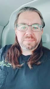 Daniel Macomber (@danielmacomber7)