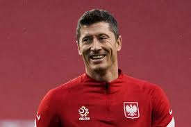 Got her pregnant (d) while his own wife was six months pregnant.. Football Soccer Players Fans Will Both Suffer From Too Much Football Lewandowski The Star
