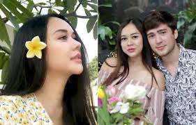 Aura kasih dan eryck amaral menikah pada 2018. Eryck Amaral Ngaku Punya 2 Anak Reaksi Kesal Aura Kasih Karma Siah Abadikini Com
