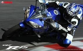 This isn't one of them. Yamaha Yzf R15 Wallpaper 1680x1050 Wallpaper Teahub Io