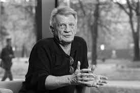 Bronisław cieślak urodził się 8 października 1943 roku. 3xv5cnixn Ylm