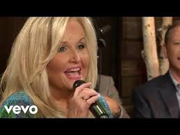 Karen Peck New River On The Banks Of The Promised Land Live Youtube In 2020 Karen Peck New River Karen