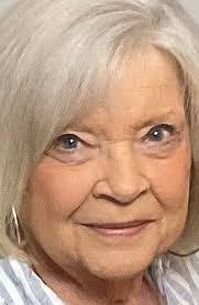 Rhonda Stoops's Instagram, Twitter & Facebook