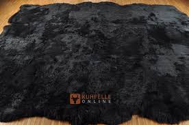 Verkaufen fellimitat /teppich in grau versand nach absprache für fragen stehe ich ihnen gerne. Oko Lammfell Teppich Schwarz Gefarbt 200 X 230 Cm Aus 8 Lammfellen Kuhfelle Online