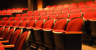 Η έλντα πανοπούλου, η οποία είναι ιδιοκτήτρια δραματικής σχολής, τοποθετήθηκε μετά την παραδοχή του ηθοποιού για σεξουαλική παρενόχληση της ηλιάνας αραβή, αναφέροντας ότι θα. Elnta Panopoyloy Eixa Na Kanw Mpanio Sth 8alassa 25 Xronia Kosmika Gossip Womenonly Gr