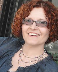 Aude LOUIS, 53 ans (MONTRÉAL, VAGNEY, PARIS)