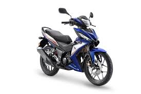 Buy honda rs150r in lmk motor bikers, only simple required documents, low deposit, good discount, fast approval, low interest rate and no need license. Boon Siew Honda Officially Introduces New Colour For 2017 Honda Rs150r From Rm8 478 Bikesrepublic