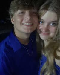 Happy 18th to my beautiful girlfriend and amazing best friend, i love you  @maddiegrilli