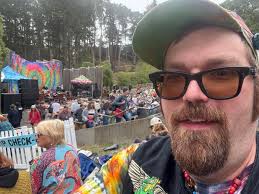 600lbs of sin 🎶 Cosmic Chemistry x The Intergalactic Co-op kawaii dire  wolf 🐺 Can't wait to dye of one these for myself and a few others this  week. 🌀🙌 #cosmicchemistrytiedye #theintergalaticcoop #